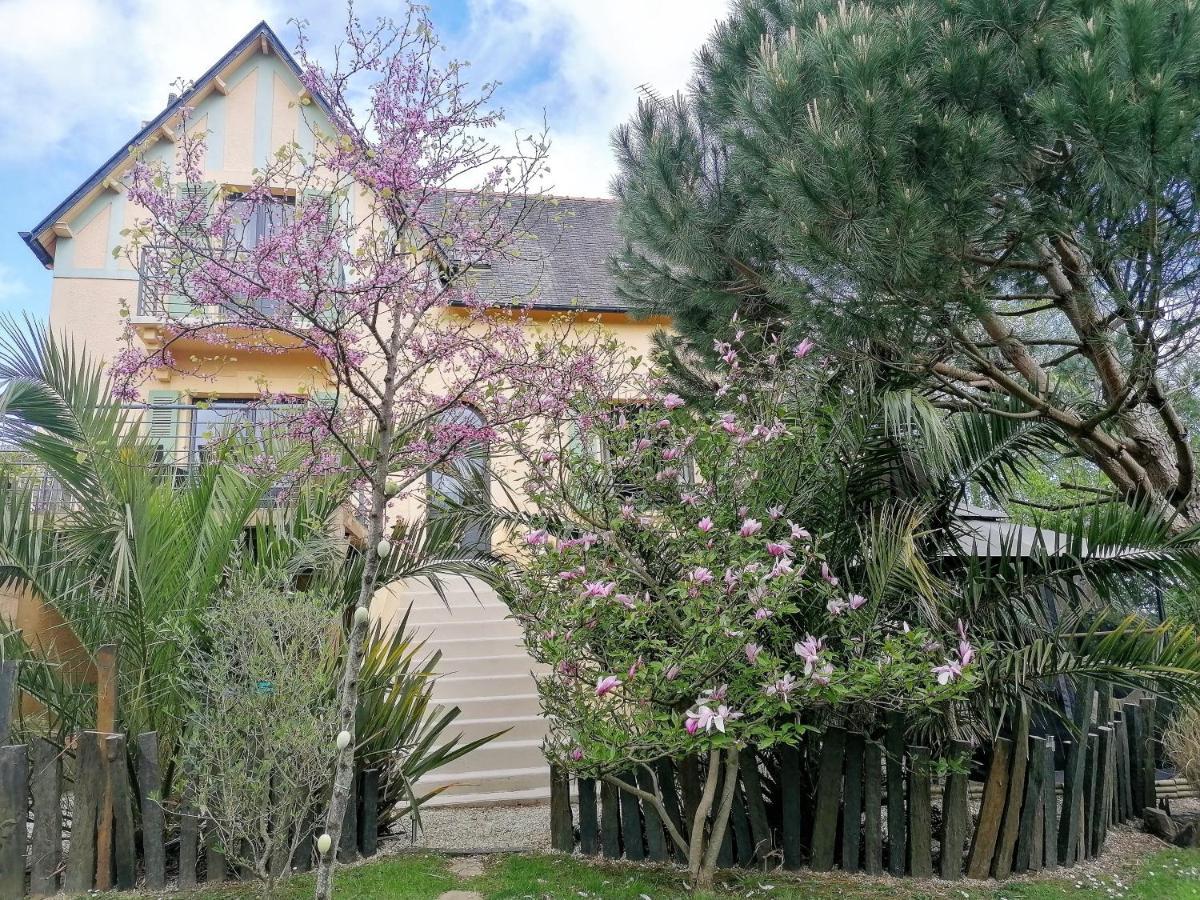 Guest House Dans Jardin Exotique Proche D'Une Voie Verte มอร์เล ภายนอก รูปภาพ